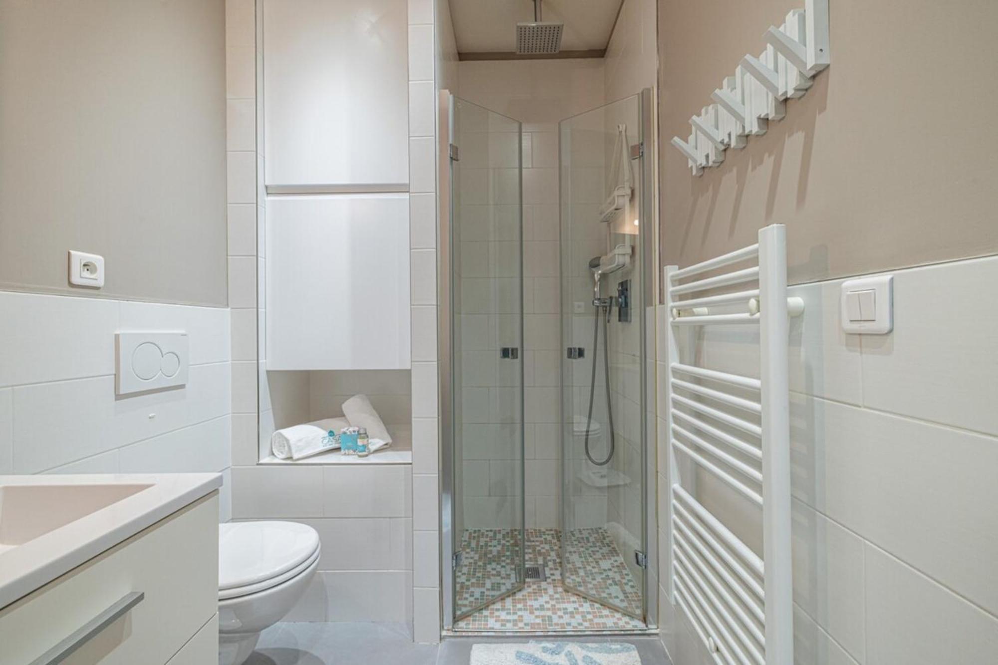 Joffre 49-D - Charming 2 Bedroom - Carre D'Or Ницца Экстерьер фото