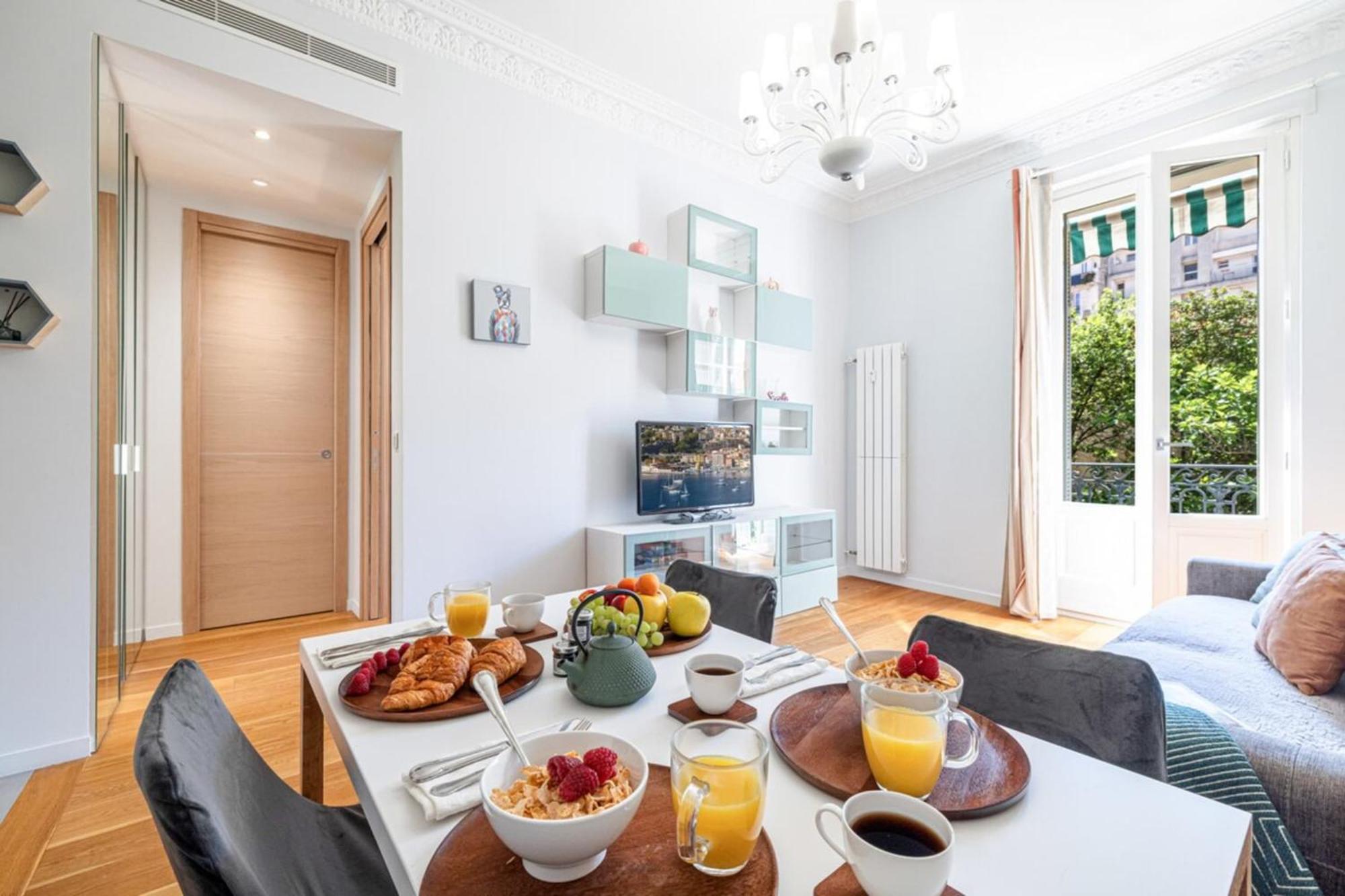 Joffre 49-D - Charming 2 Bedroom - Carre D'Or Ницца Экстерьер фото
